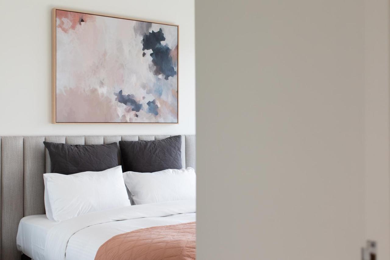 Hilton Executive Apartments أدليد المظهر الخارجي الصورة