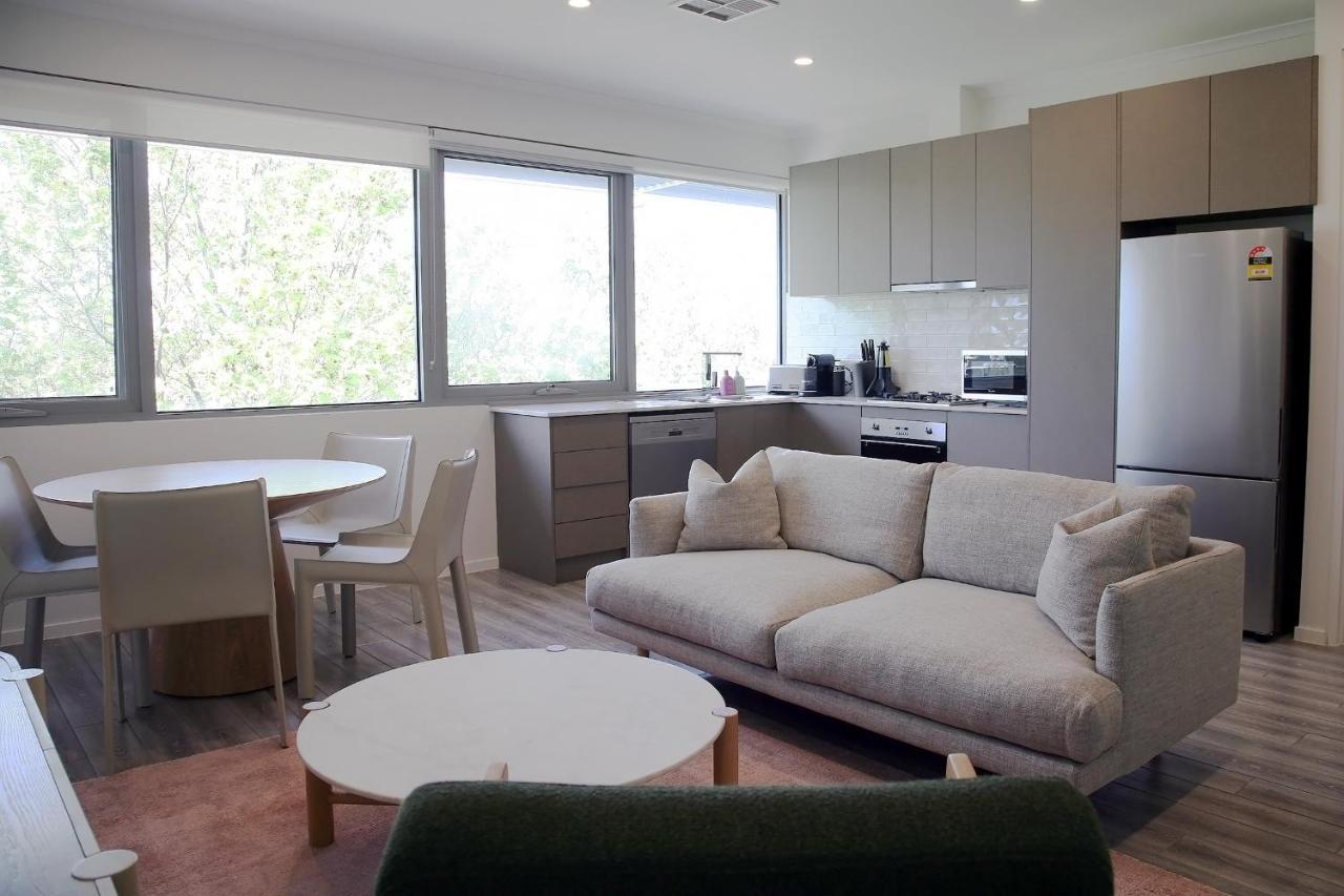 Hilton Executive Apartments أدليد المظهر الخارجي الصورة